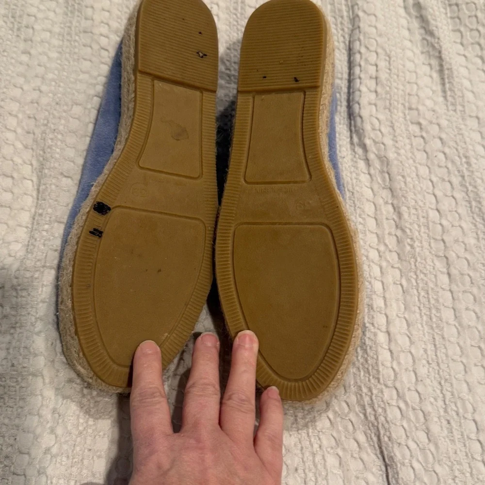 Vidorreta Periwinkle Blue Suede Slip-On Espadrilles | Size 39 (US 8.5)